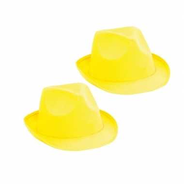 Carnavalskleding x gele trilby verkleed hoedjes volwassenen arnhem